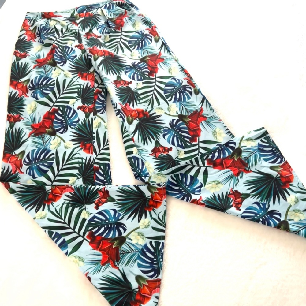 FASHION NOVA Tropical Flare Pant